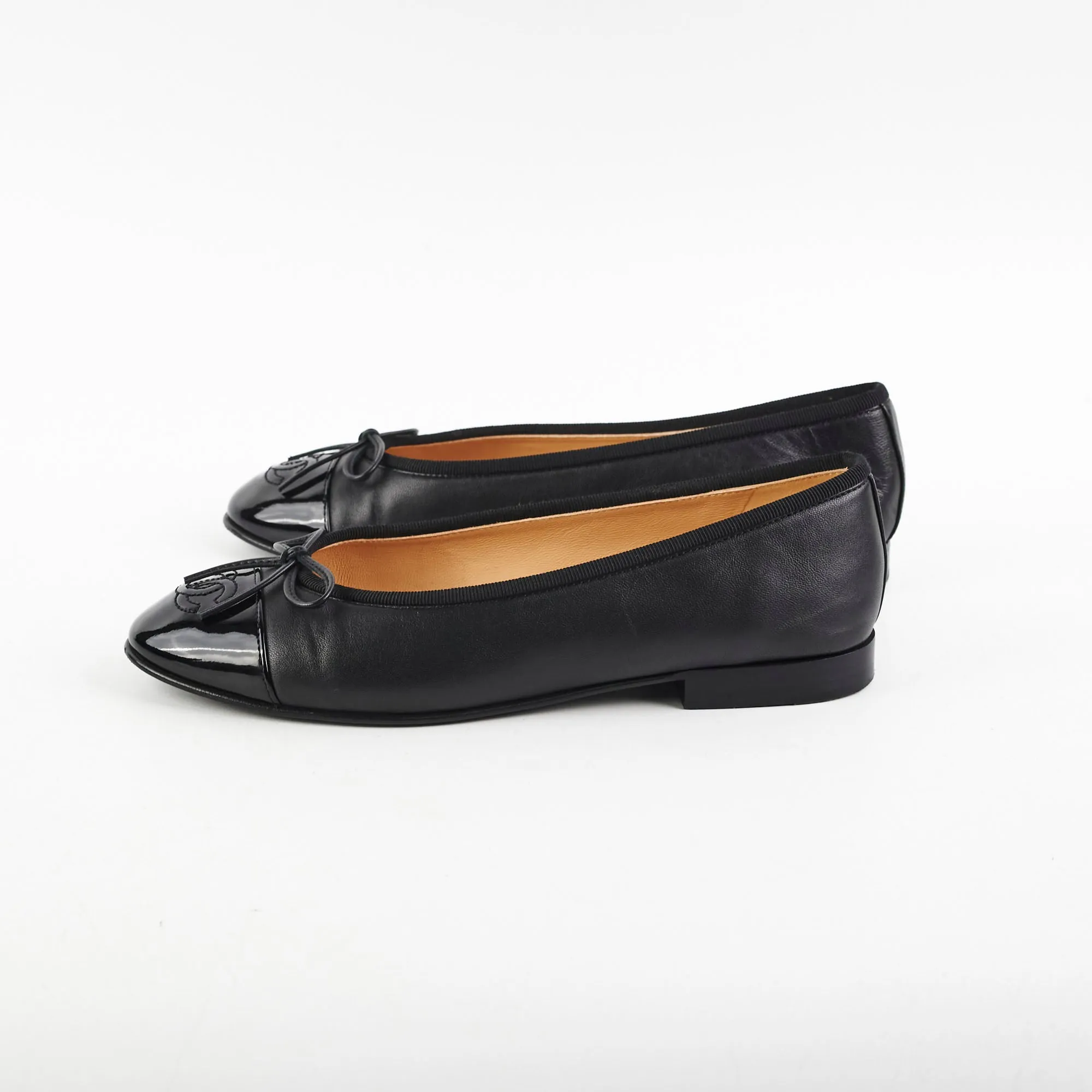 Chanel Ballet Flats Size 36 Black