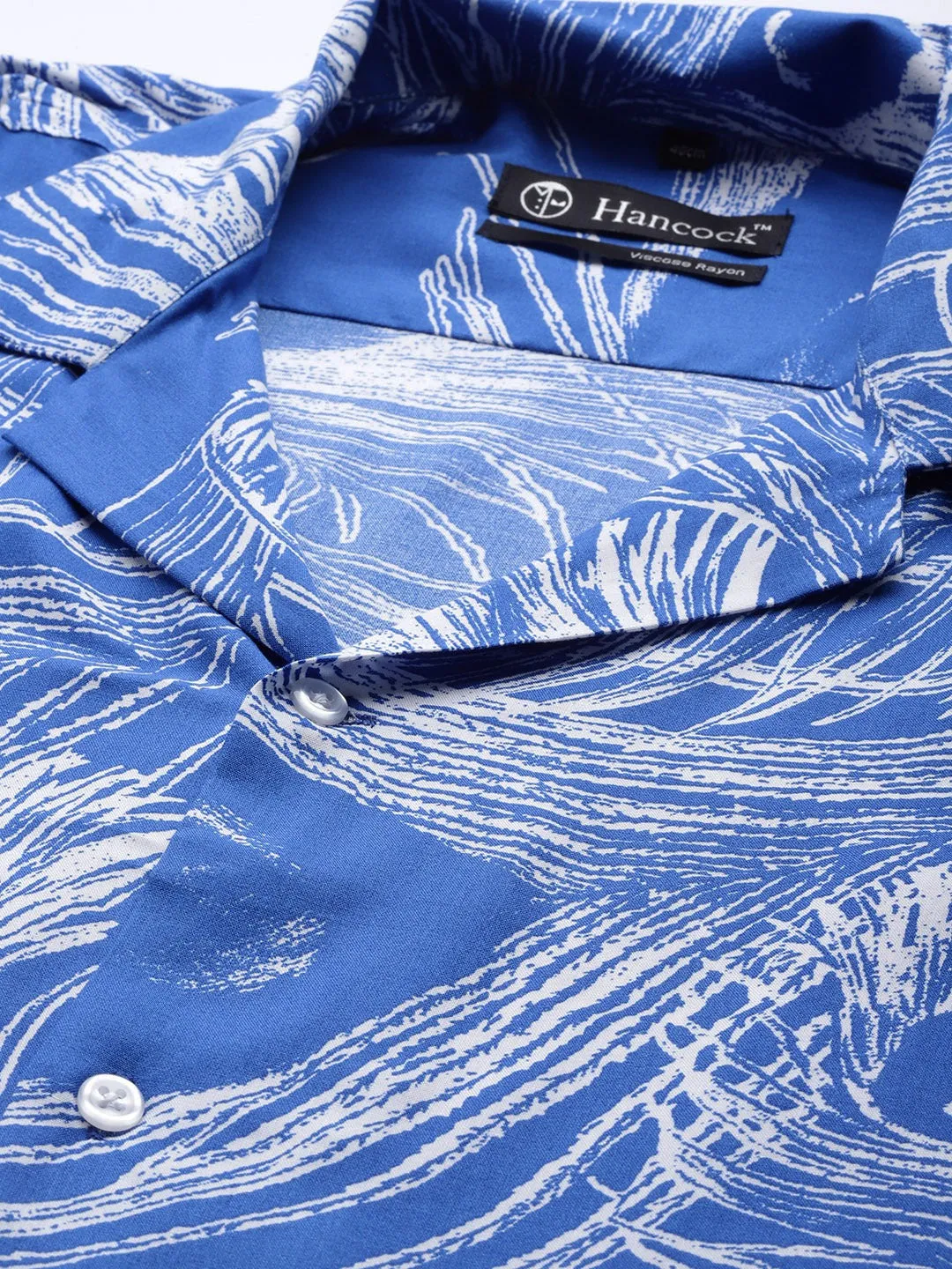 Men Blue Prints Viscose Rayon Relaxed Fit Casual Resort Shirt