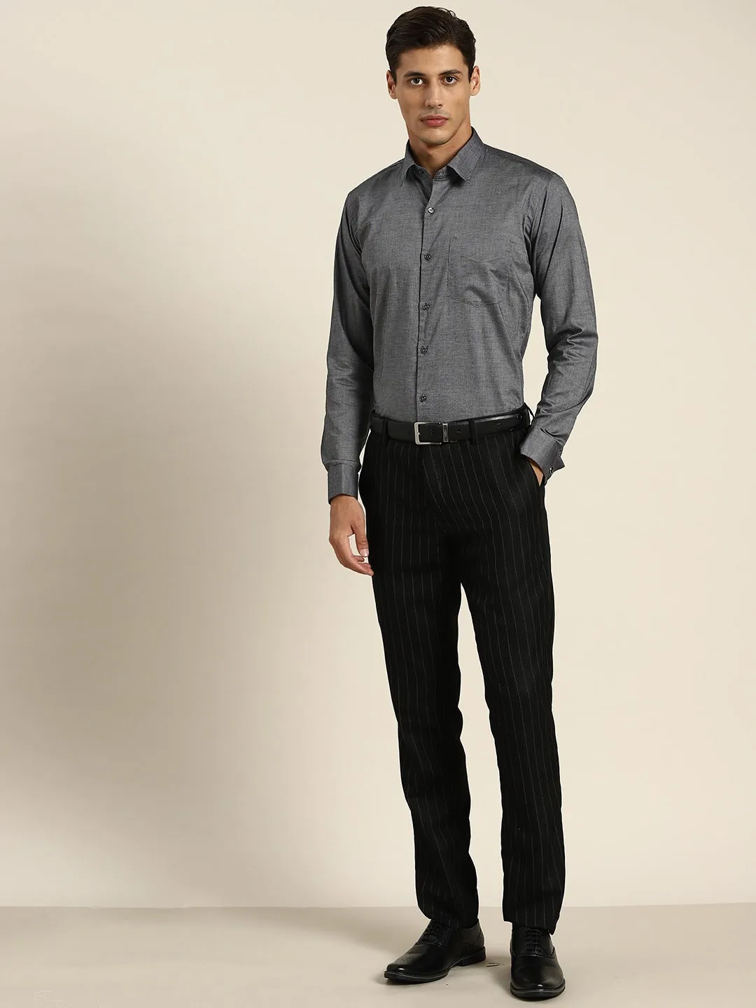 Men Grey Solid Self Design Pure Cotton Slim Fit French Cuff Formal Shirt