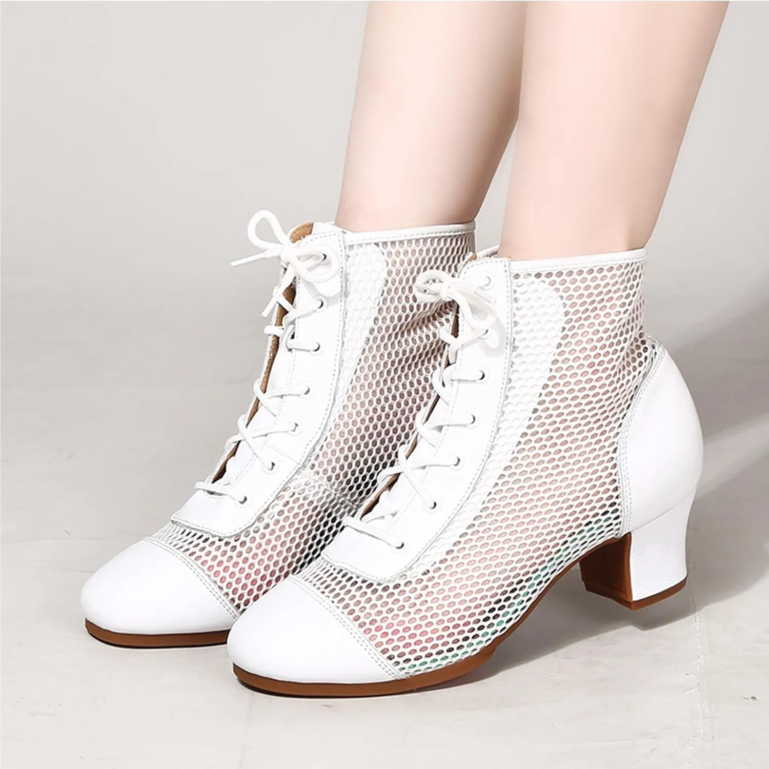 ONAIC Women's Latin Ballroom Dance Shoes Ballroom Dance Sneakers Rubber Sole Practice Jazz Dance Trainers 3.5 Heel