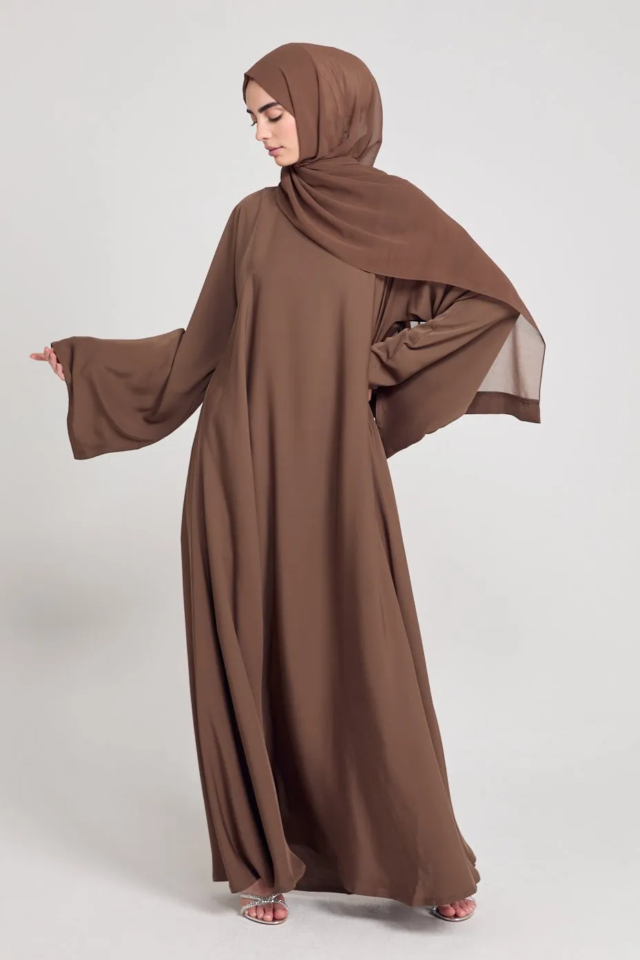 Premium Flared Sleeve Umbrella Cut Closed Abaya - Cocoa