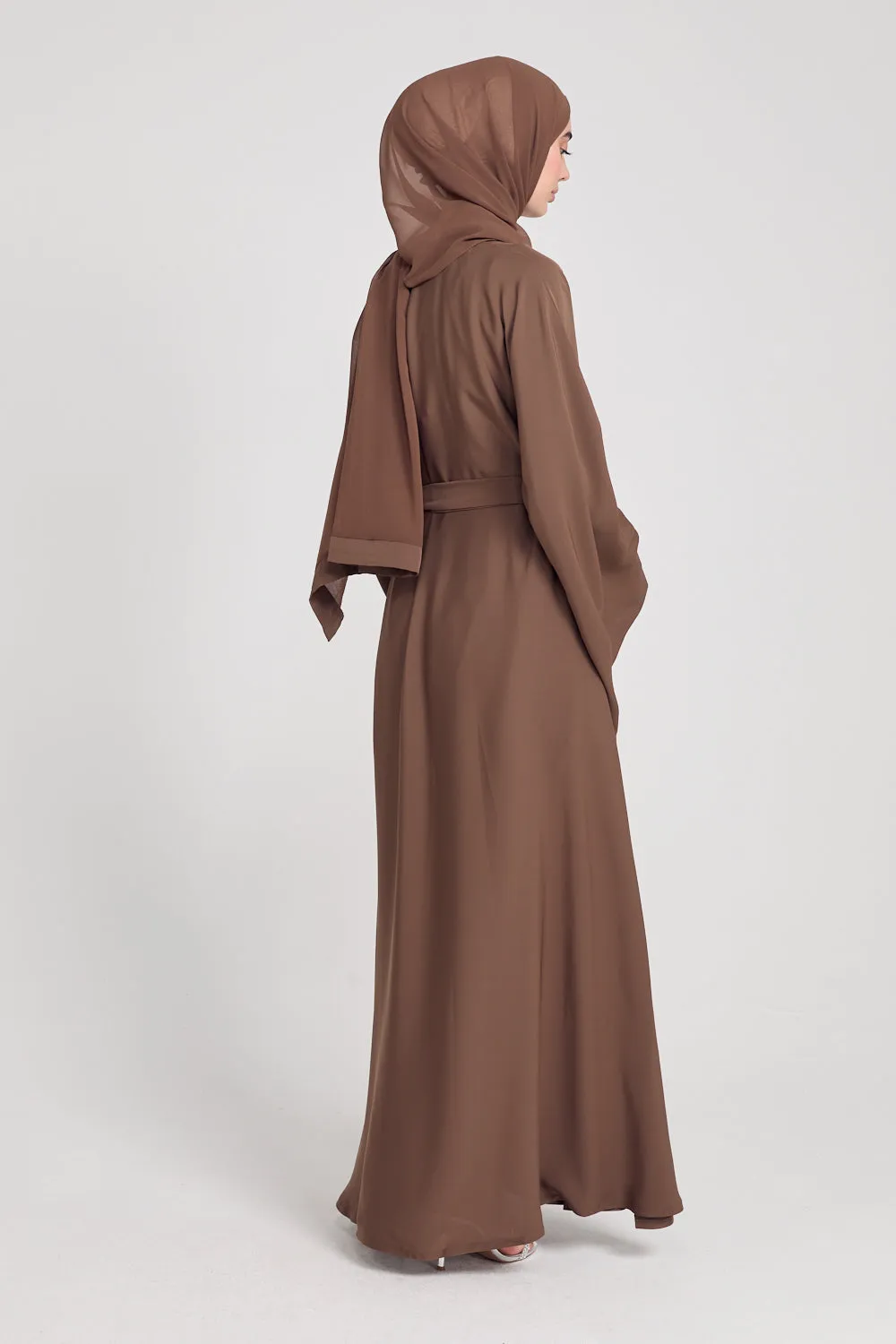 Premium Flared Sleeve Umbrella Cut Closed Abaya - Cocoa