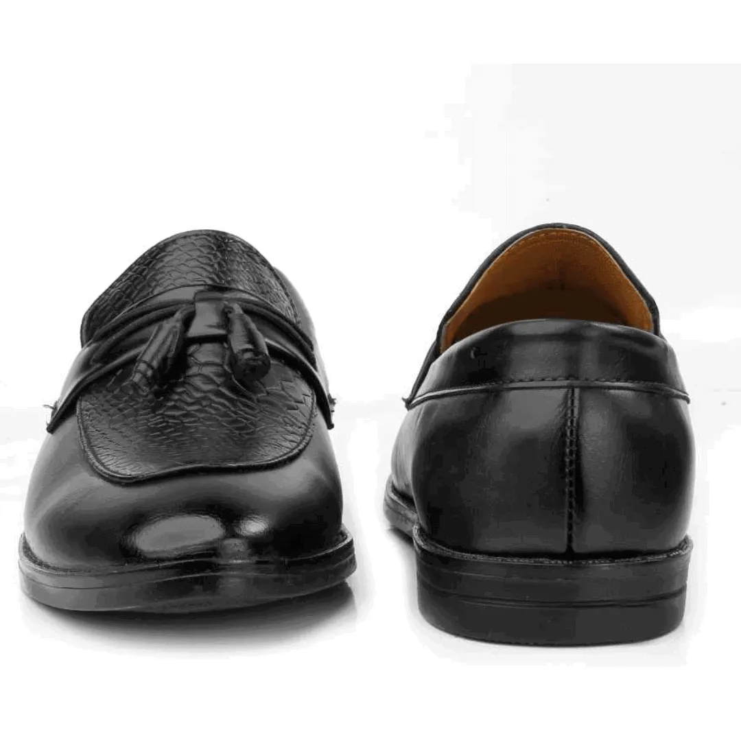 Stylish Tassel Moccasins