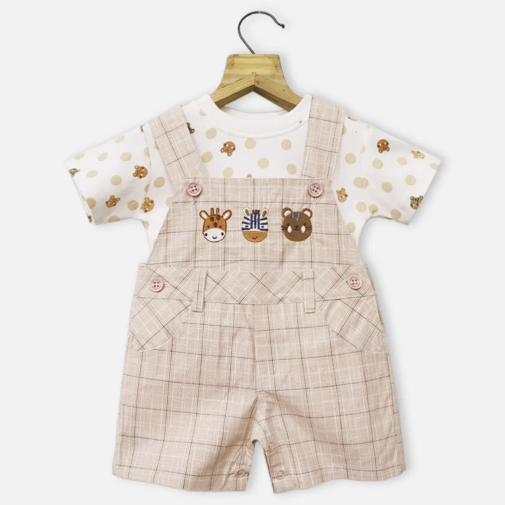White Half Sleeves T-Shirt With Beige Checked Dungaree
