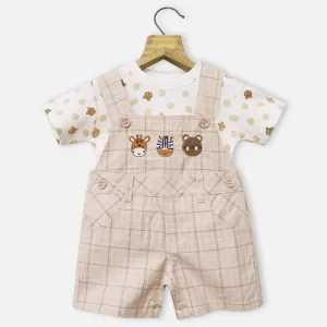 White Half Sleeves T-Shirt With Beige Checked Dungaree