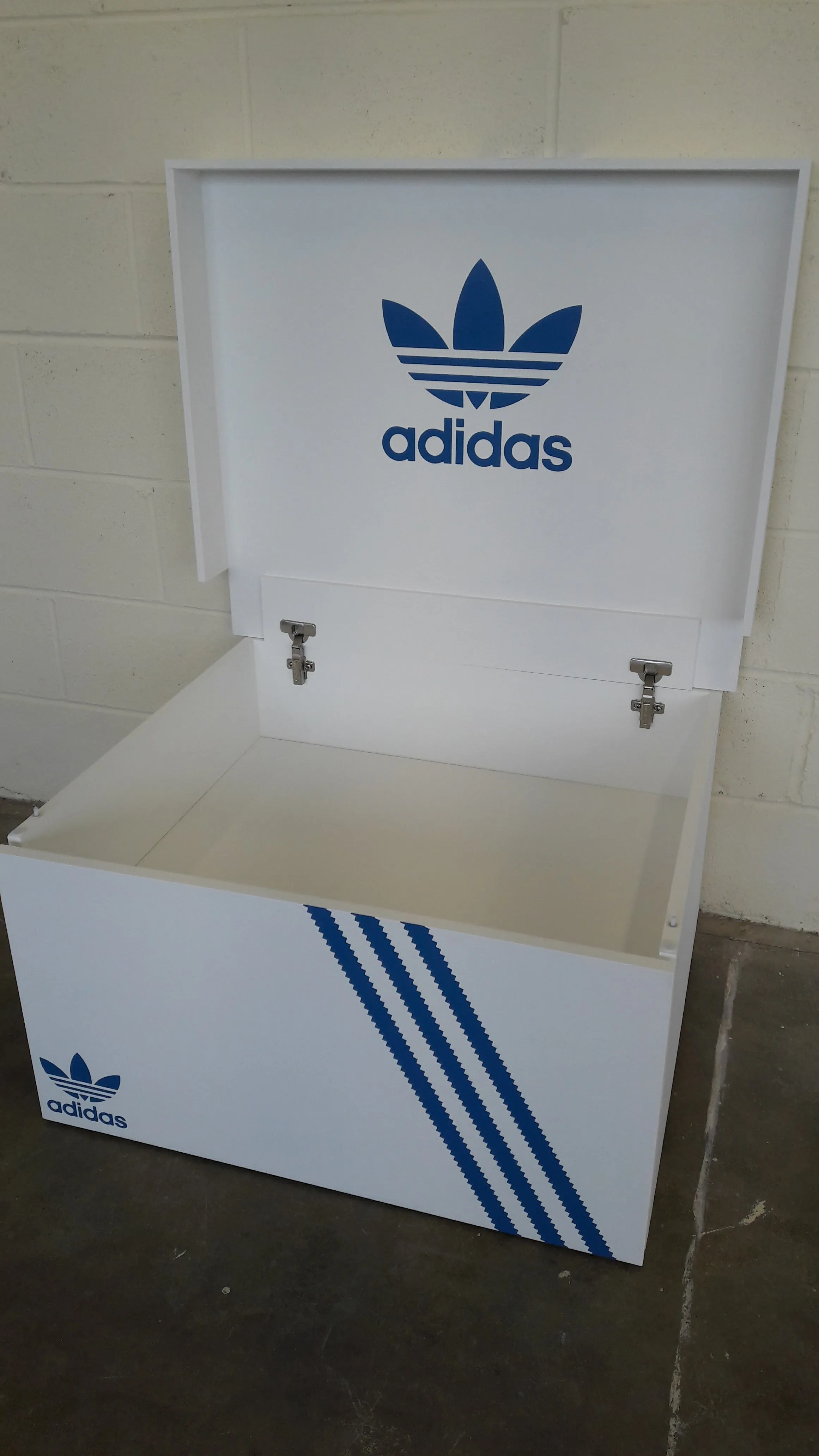 XL Giant Trainer Shoe Storage Box - Holds 12no pairs of trainers